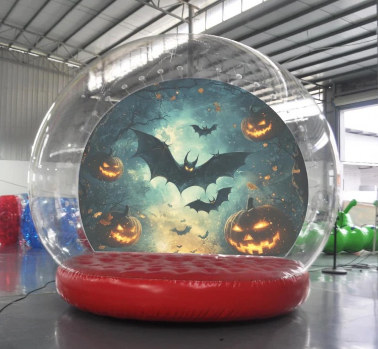 Halloween Globe